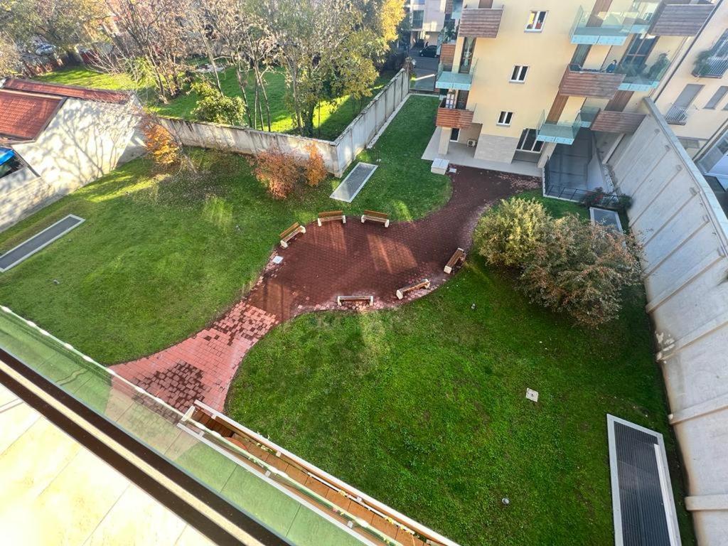 Апартаменти Domusmi - Nuvolone-7 Мілан Екстер'єр фото